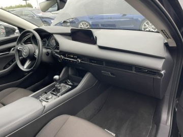 Mazda 3 IV Sedan 2.0 Skyactiv-G 122KM 2019 Mazda 3 mHEV Podgrzewanie Kamera Klimatronik BOSE, zdjęcie 10