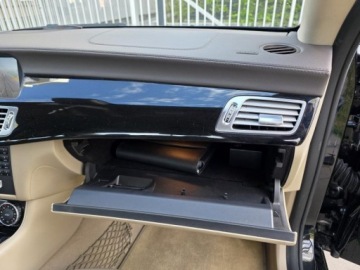 Mercedes CLS W218 Coupe 250 CDI BlueEFFICIENCY 204KM 2013 MERCEDES CLS 250 CDI 2.2l diesel 204KM Przebieg: 137,768km Zadbane wnętrze, zdjęcie 37