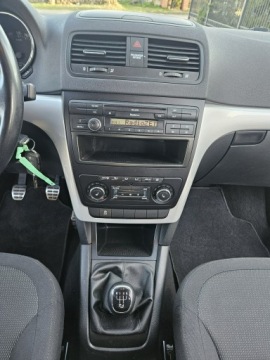 Skoda Yeti Minivan 2.0 TDI CR DPF 110KM 2013 Škoda Yeti Skoda Yeti Zarejestrowana Zdrowa, zdjęcie 15