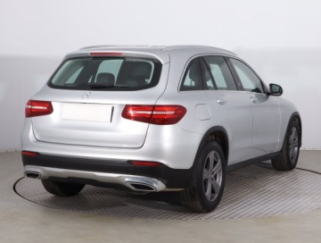 Mercedes GLC C253 SUV 2.1 220 d 170KM 2018 Mercedes GLC GLC 220 d 4MATIC, Salon Polska, zdjęcie 4