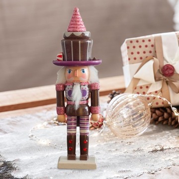 Новогоднее украшение из орехов Фигурки из орехов Деревянный щелкунчик Коричневый