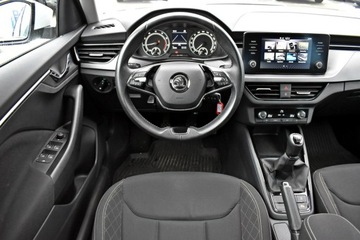 Skoda Kamiq Crossover 1.0 TSI 110KM 2023 Škoda Kamiq Skoda Kamiq Bezwypadkowy / Salon, zdjęcie 13