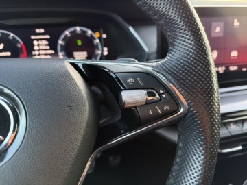 Skoda Octavia IV Liftback 1.5 TSI EVO 150KM 2023 Skoda Octavia IV 1.5 TSI / 150 KM Sportline DSG Sa, zdjęcie 20