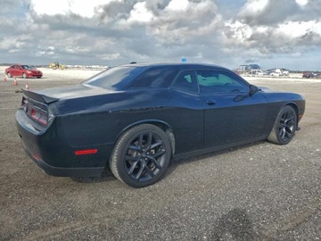 Dodge Challenger III 2022 Dodge Challenger Gt 2022 3.6 Benzyna 303KM, zdjęcie 3