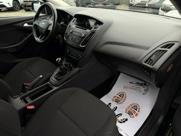 Ford Focus III Hatchback 5d facelifting 1.0 EcoBoost 100KM 2014 Ford Focus LIFT / Jedyne 113 tyś km / Zadbany, zdjęcie 12