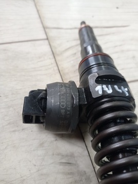 AUDI A4 B6 НАСОС ИНЖЕКТОР ИНЖЕКТОР 038130073AR