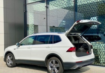 Volkswagen Tiguan II SUV 2.0 TDI BlueMotion Technology 240KM 2017 Volkswagen Tiguan Tiguan Highline DSG 7 os. Vat Marza Salon PL Bezwyp, zdjęcie 36