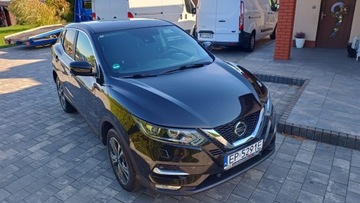 Nissan Qashqai II Crossover Facelifting 1.2 DiG-T 115KM 2018 Nissan Qashqai 1,2Benzyna Bezwypadkowy Zadbany 1.2 Benzyna 115KM, zdjęcie 16