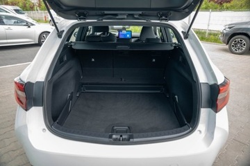 Toyota Corolla XII TS Kombi Facelifting 1.8 Hybrid 140KM 2023 Toyota Corolla 1.8 Hybrid Comfort Seria E21 (2019-, zdjęcie 13