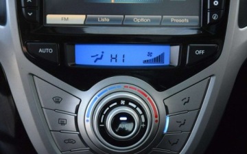 Hyundai ix20 Mikrovan 1.6 CVVT 125KM 2011 Hyundai ix20 1.6B 118 TYS KM 1Automat Navi Kamera Panorama Skora Sprowadzo, zdjęcie 27