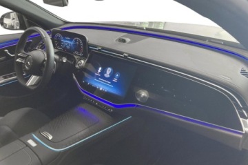 Mercedes Klasa E W214 Sedan Plug-In 2.0 300de 313KM 2025 Mercedes-Benz Klasa E 300 DE 2025 2.0 Hybryda Plug-in 313KM, zdjęcie 11