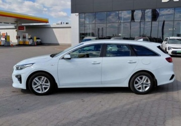 Kia Ceed III Kombi 1.5 T-GDI 160KM 2021 Kia Ceed 1.5 Benzyna 160KM, zdjęcie 1