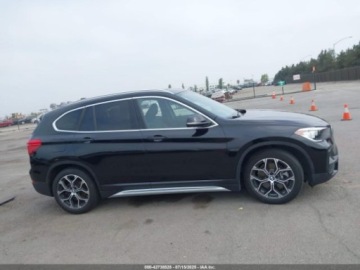 BMW X1 F48 2021 BMW X1 2021 BMW X1 xDrive28i Sports Activity Vehicle 2.0 Benzyna 228KM, zdjęcie 10