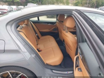 BMW Seria 5 G30-G31 2022 BMW Seria 5 540 I XDRIVE, 2022 3.0 Benzyna 335KM, zdjęcie 7