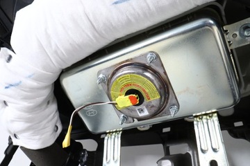 DESKA KONZOLA HYUNDAI I10 II (13-19) AIRBAG PÁSY ORIGINÁLNÍ