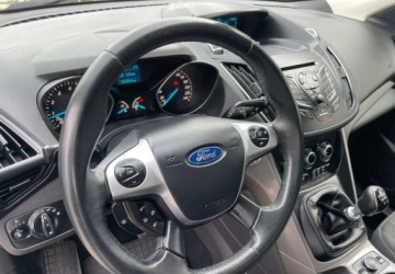 Ford Kuga II SUV 1.5 EcoBoost 150KM 2015 Ford Kuga Ford Kuga 1.5 EcoBoost 2x4 Trend 1.5 Benzyna 150KM, zdjęcie 12