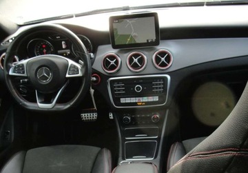 Mercedes GLA I Off-Roader Facelifting 1.6 200 156KM 2018 Mercedes-Benz GLA AMG Line 1,6 Automat 103 tys.km. Panorama 1.6 Benzyna, zdjęcie 5