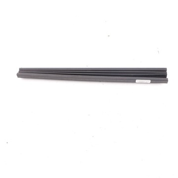 BMW F20 F30 F80 Резиновая крышка уплотнителя люка 7274218