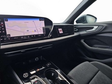 Audi A5 B10 Avant 2.0 TDI 204KM 2024 Audi A5 Avant matrixy, kamery 360, 2x s-line, elektryczne fotele 2.0 Diesel, zdjęcie 17