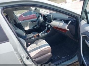 Toyota 2020 Toyota RAV4 2020r., Adventure, od ubezpieczalni 2.5 Benzyna 203KM, zdjęcie 8