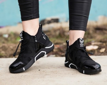 Обувь КРОССОВКИ БОТИНКИ Кроссовки на танкетке спортивные Новинки