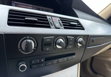 BMW Seria 5 E60 Touring 520 i 170KM 2009 BMW Seria 5 BMW Seria 5 520i Touring 2.0 Benzyna 170KM, zdjęcie 24