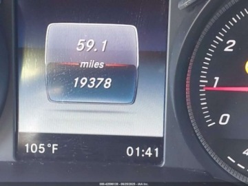 Mercedes Klasa C W205 2017 Mercedes-Benz Klasa C 2017 MERCEDES-BENZ C 300 2.0 Benzyna 241KM, zdjęcie 11