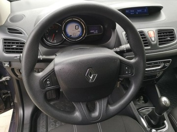 Renault Fluence Sedan Facelifting 1.6 114KM 2015 Renault Fluence 1.6 16V LPG 115 KM Klima Tempomat, zdjęcie 13