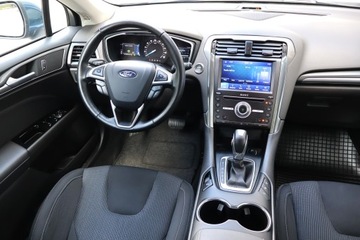 Ford Mondeo V Kombi Facelifting 2.0 Hybrid 187KM 2021 Ford Mondeo 2.0 Hybrid, Salon Polska, zdjęcie 6