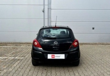 Opel Corsa E Hatchback 3d 1.2 Twinport 70KM 2014 Opel Corsa 1.2 16V 70KM MT Enjoy 1.2 Benzyna 70KM, zdjęcie 23