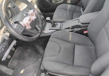 Volvo 2016 Volvo V40 Cross Country 2016r, 2.0 DIESEL. Uszkodzony przod. Jezdzi. 2.0, zdjęcie 6