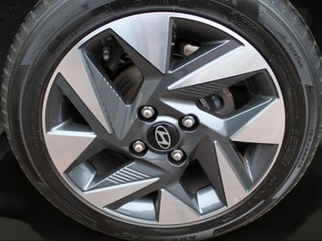 Hyundai i10 III Hatchback Facelifting 1.0 MPI 67KM 2024 Hyundai i10 6 000 km, 2024 – miejski ideał czeka na nowego właściciela., zdjęcie 13