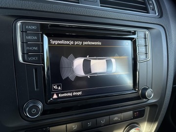 Volkswagen Jetta VI Sedan Facelifting 1.4 TSI 125KM 2016 Volkswagen Jetta 1.4TSI 125KM Comfortline (Salon P, zdjęcie 20