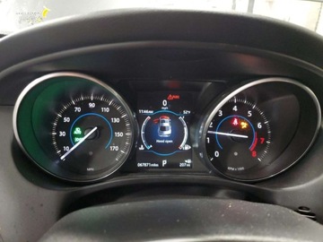 Jaguar XE 2018 Jaguar XE Prestige 2018 3.0l 3.0 Benzyna 380KM, zdjęcie 9