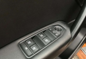 Renault Captur II Crossover 1.0 TCe 90KM 2021 Renault Captur Renault Captur 1.0 TCe Intens Benzyna 90KM, zdjęcie 33