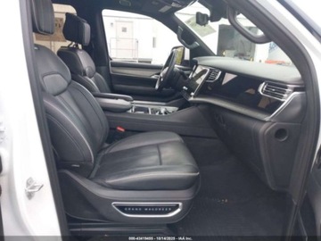 Jeep Wagoneer II 2022 Jeep Grand Wagoneer Series II Obsidian 2022 6.4l 6.4 Benzyna 471KM, zdjęcie 9