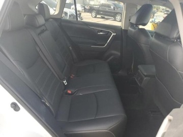 Toyota 2021 Toyota RAV4 Toyota RAV4 XLE Premium 2.5 Benzyna 203KM, zdjęcie 9