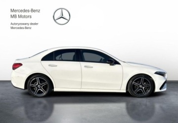 Mercedes Klasa A W177/V177 Sedan Facelifting 1.3 200 163KM 2023 Mercedes-Benz Klasa A Salon PL AMG Line Kamera Czujniki MBUX Carplay Andro, zdjęcie 5