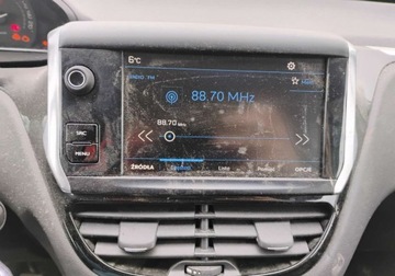 Peugeot 208 I 2017 Peugeot 208 2017r, 1.2 Benzyna. Lekko uszkodzony przod. Jezdzi. 1.2 80KM, zdjęcie 13