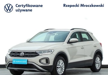 Volkswagen T-Roc I SUV Facelifting 1.0 TSI 110KM 2022 Volkswagen T-Roc 1.0 TSI 110KM Life Tempomat Aktywny Reflektory LED Czujni