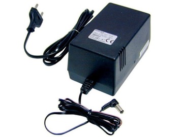 Zasilacz 9V 2A wtyk 5,5/2,1 ABASCO