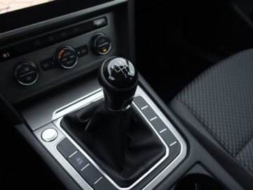 Volkswagen Passat B8 Limousine 2.0 TDI BlueMotion Technology 150KM 2017 VW Passat 2.0 TDI, Salon Polska, Navi, Klima, zdjęcie 12