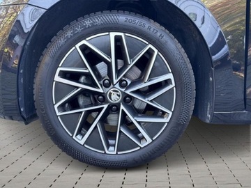 Skoda Octavia IV Liftback 1.0 TSI EVO 110KM 2022 Skoda Octavia Ambition KESSY SmartLink Kamera Tempomat Led Serwis ASO, zdjęcie 27