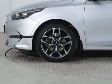 Kia Ceed III Kombi Facelifting 1.5 T-GDI 160KM 2022 Kia Ceed 1.5 T-GDI, Salon Polska, 1. Właściciel, zdjęcie 13