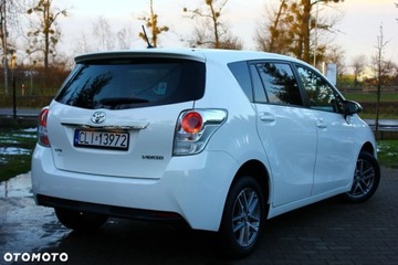 Toyota Verso Minivan Facelifting 1.6 D-4D 112KM 2015 Toyota Verso Toyota Verso 1.6 D-4D 7-Sitzer StartStop Skyview Edition 1.6, zdjęcie 13