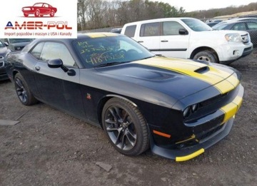 Dodge Challenger III 2022 Dodge Challenger RT Scat Pack 2022 6.4l 6.4 Benzyna 485KM