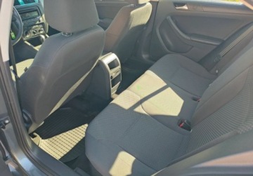 Volkswagen Jetta VI 2014 Volkswagen Jetta Super Stan Automat 2.0 8V 115KM GWARANCJA Zobacz 2.0, zdjęcie 18