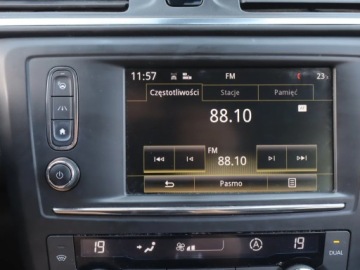 Renault Kadjar Crossover 1.2 Energy TCe 130KM 2016 Renault Kadjar 1.2 TCe, Salon Polska, Skóra, Navi, zdjęcie 15