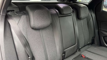 Peugeot 3008 II Crossover 1.6 THP 165KM 2018 Peugeot 3008 GT Line, Automat, Bezwypadkowy GWARANCJA 1.6 Benzyna, zdjęcie 21