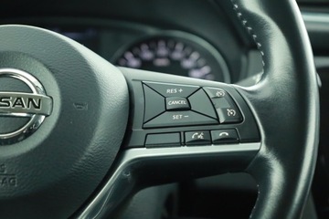 Nissan Qashqai II Crossover Facelifting 1.2 DiG-T 115KM 2018 Nissan Qashqai 1.2 DIG-T, Salon Polska, Klima, zdjęcie 19